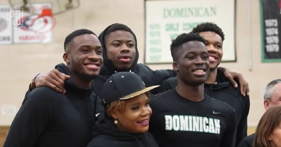 察教练是否 察教练是否