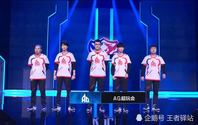 数据不